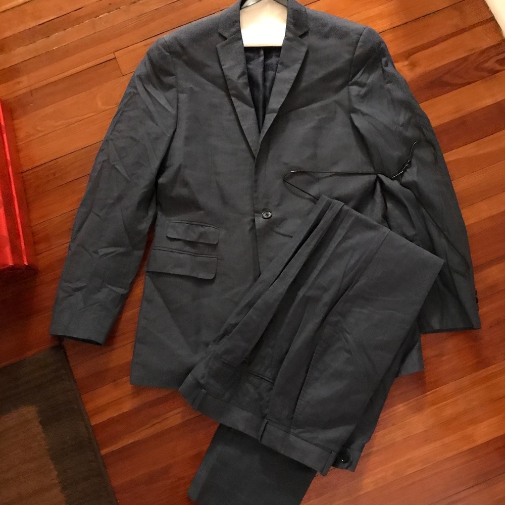 Slim fit Suit. Navy Blue by Bar III.